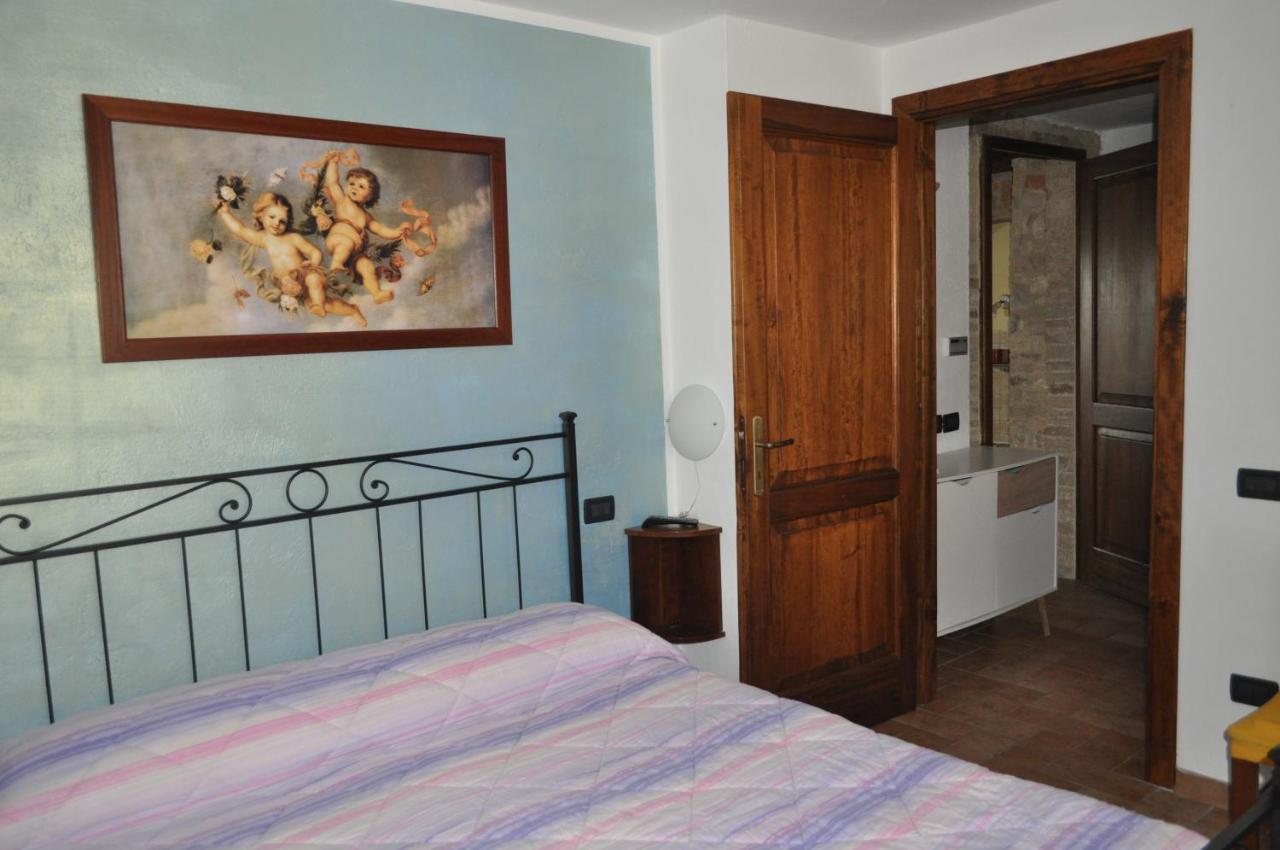 Farm Stay Il Carro Del Colle Коллеваленца Экстерьер фото